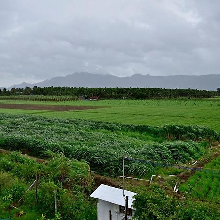 Lakshmi Illam Near Isha Yoga Adiyogi Apartment Alāndurai Екстериор снимка
